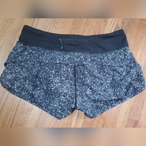 Lululemon Speed Up Lined Shorts - Light Black Splatter Speckled - Picture 4 of 7